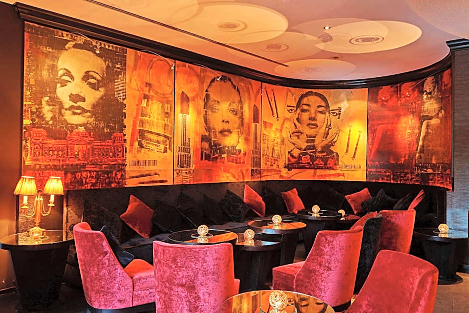 Savoy Hotel