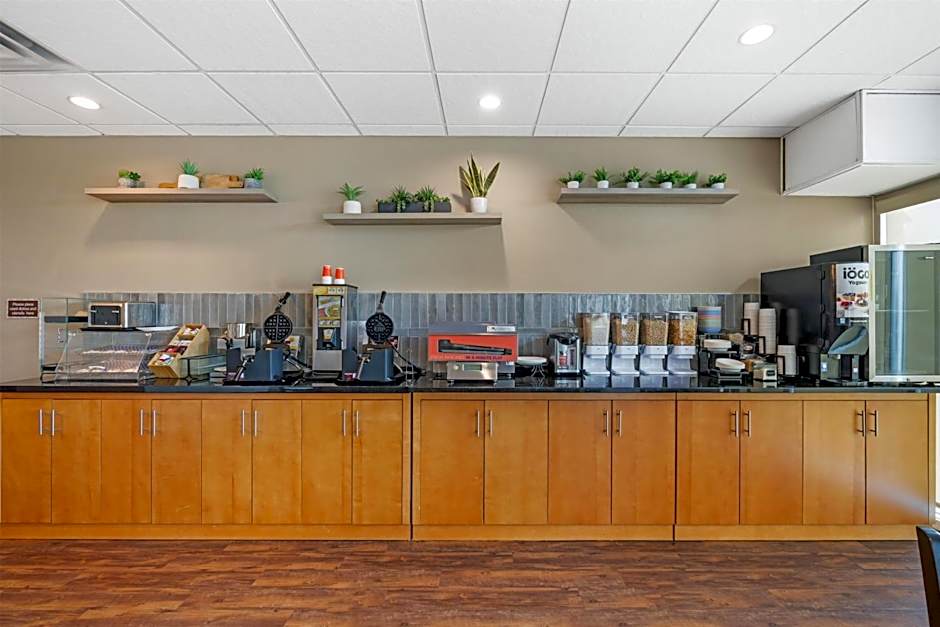 Best Western Plus Mission City Lodge