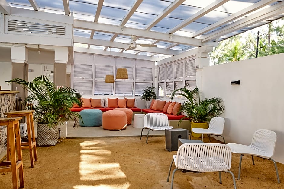 Tropical Attitude, 3 Star