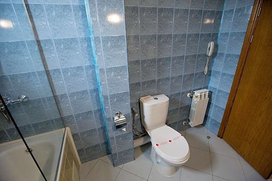 Terra Europe Brontes Hotel