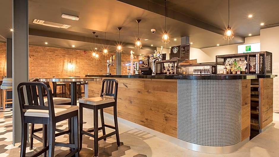 Holiday Inn Manchester Central Park By IHG