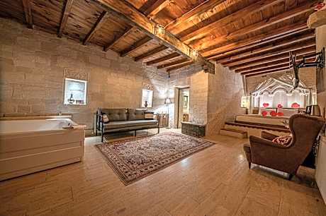 King Suite with Balcony