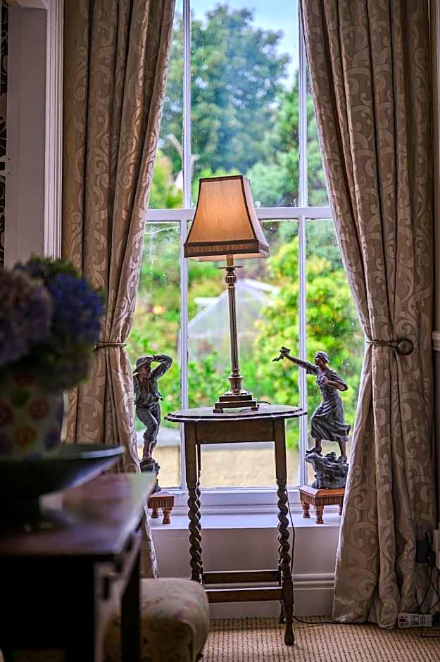 Robin Hill Heritage Guest House