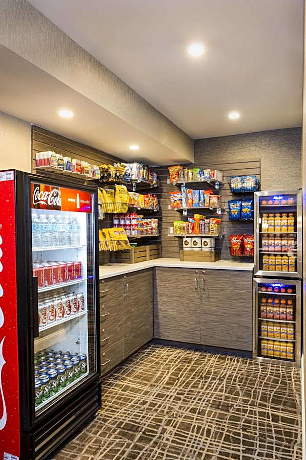 DoubleTree by Hilton Laurel