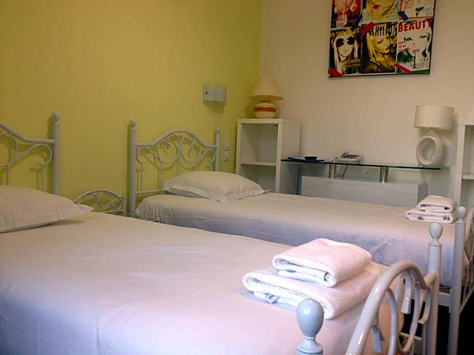 Hotel Couleurs Sud