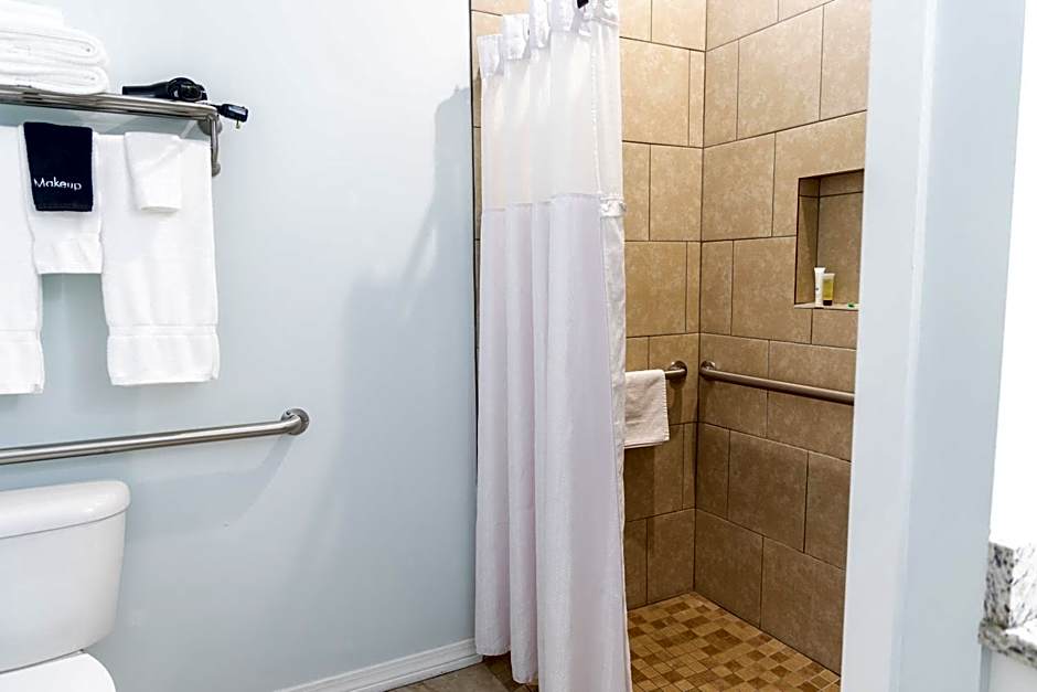 Hotel Whiskey in Pass Christian