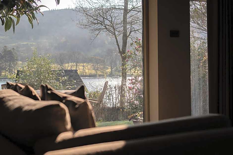 Lakeside Hotel and Spa