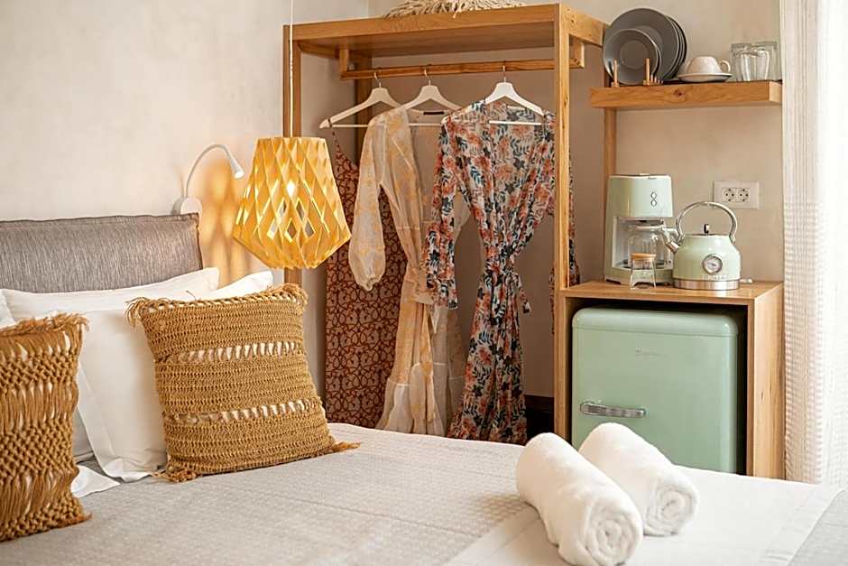 TERRA FOS NAXOS STUDIOS