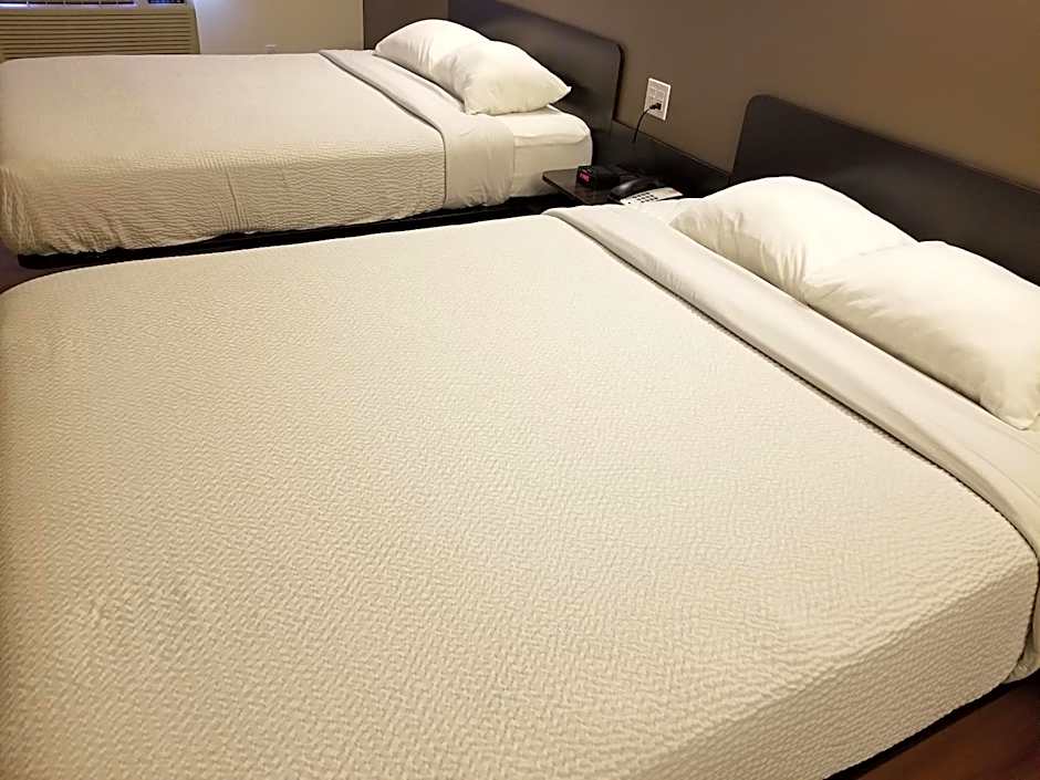 Joys Inn Innisfail, AB