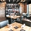 Cobblestone Hotel & Suites - Neenah