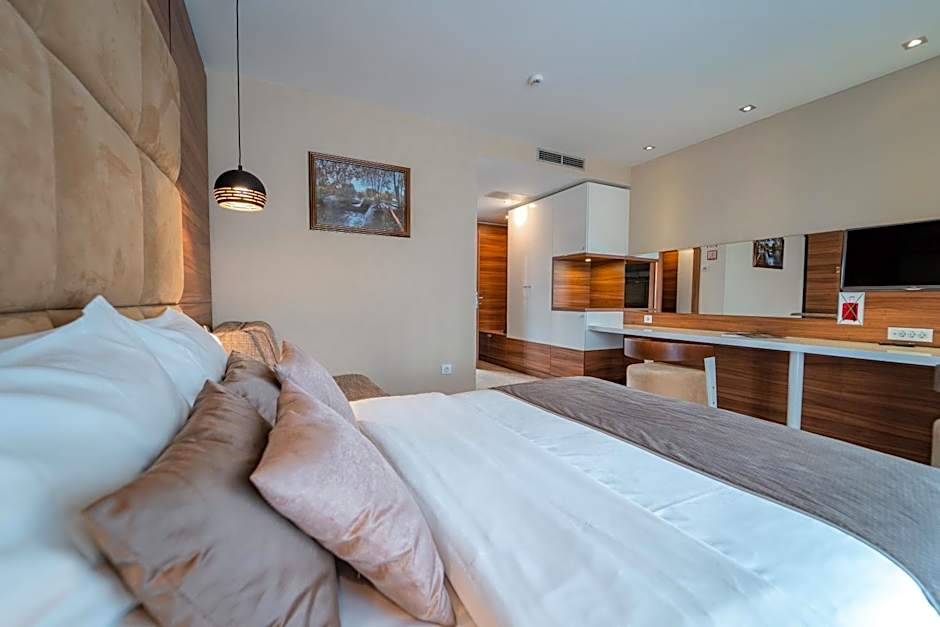 Hotel Mirjana & Rastoke