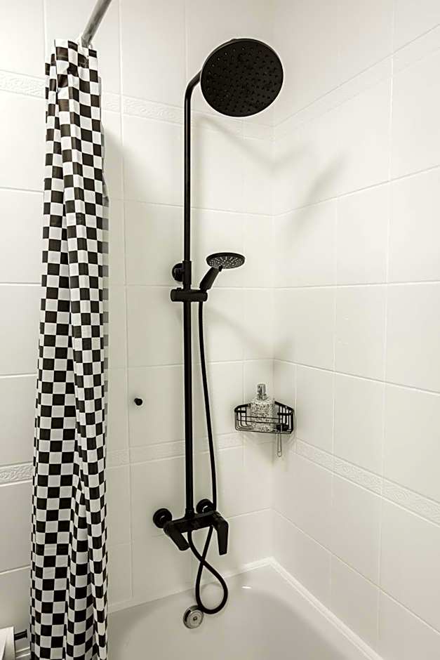 Bearsleys Downtown Apartments