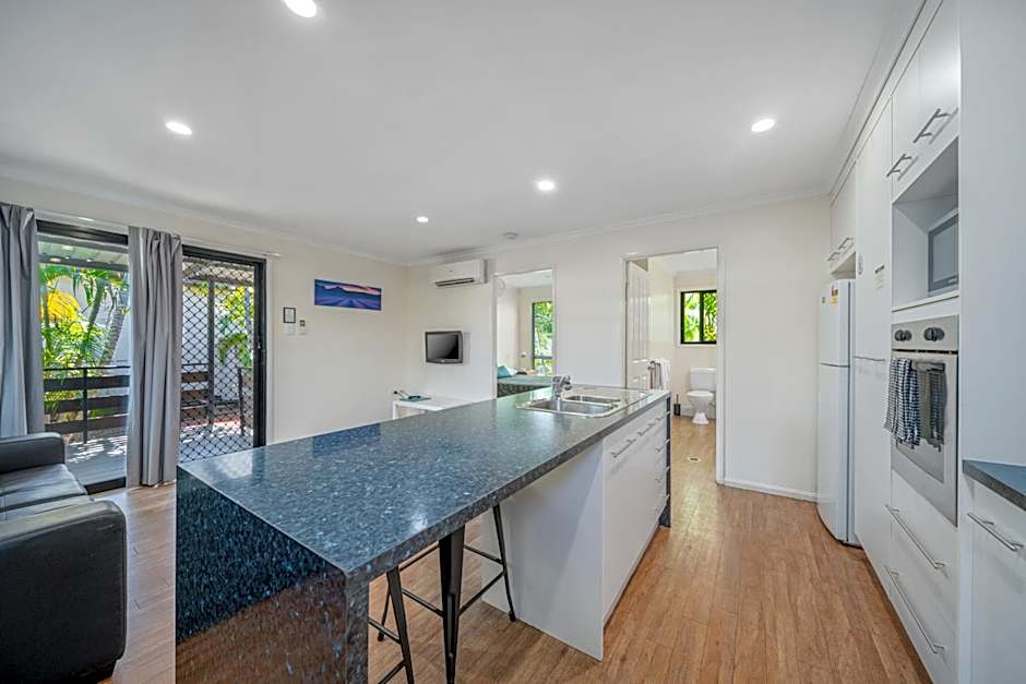 Emerald Motel Apartments