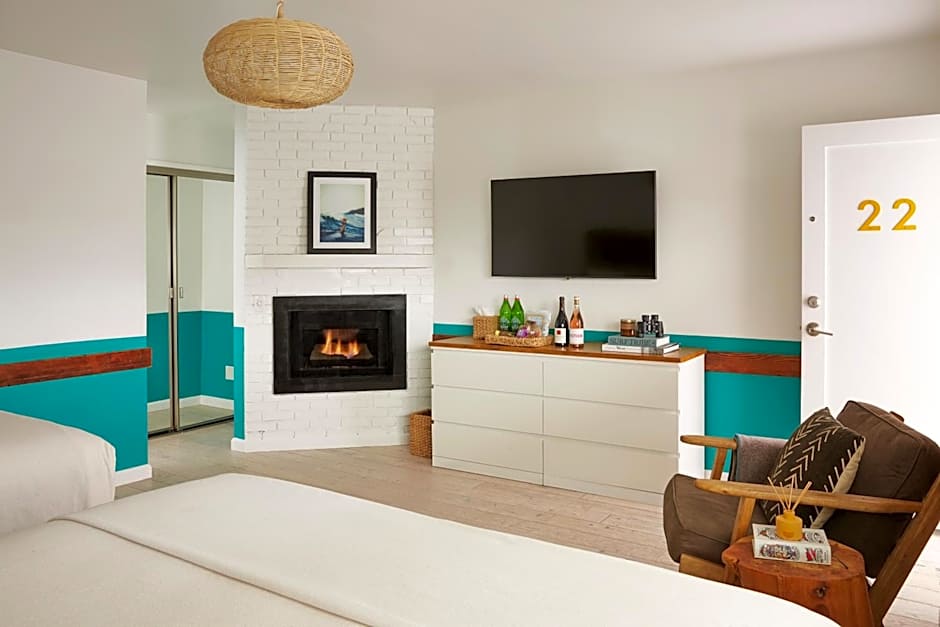 Cambria Beach Lodge