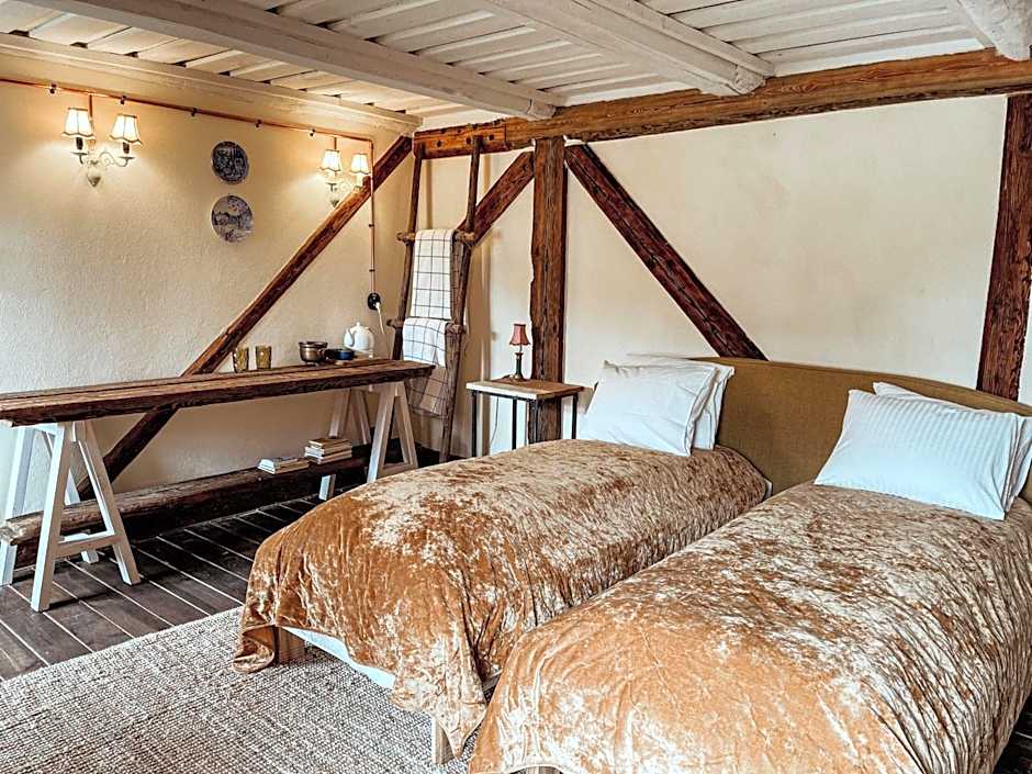 SĪMANIS Boutique Hotel