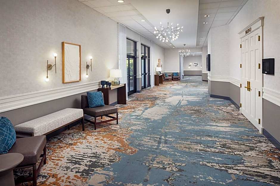 DoubleTree by Hilton Hotel Boston-Andover