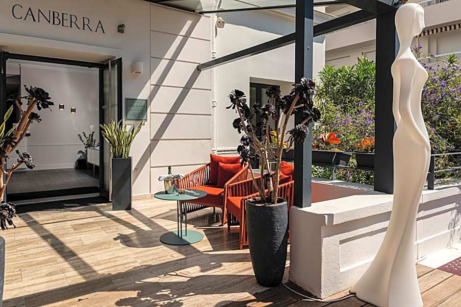 Hotel Le Canberra