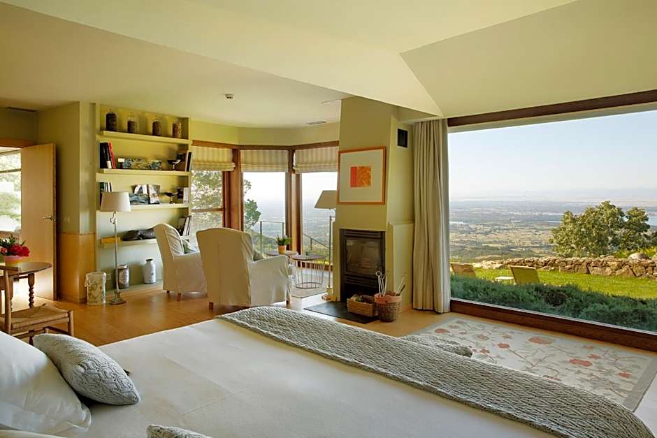 Photo 1 of 9 of Exclusive Suite