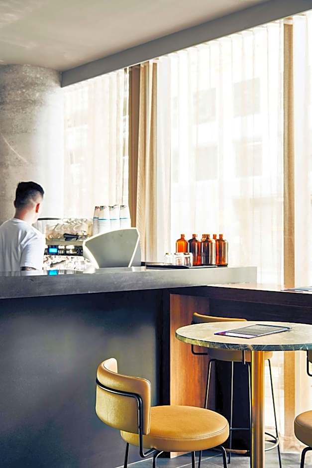 Quincy Hotel Melbourne