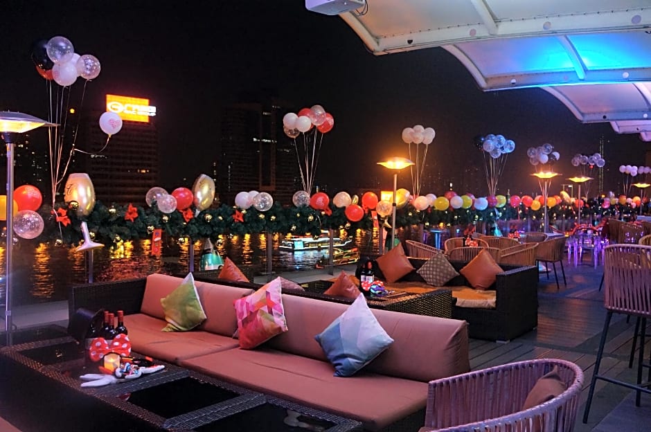 Ln Hotel Five