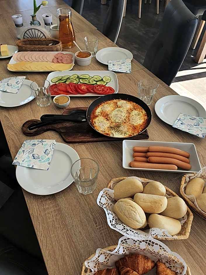 Zakatek Baltyku - domki nad morzem i jeziorem