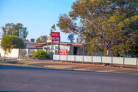 Mitchell Motel & Cabins