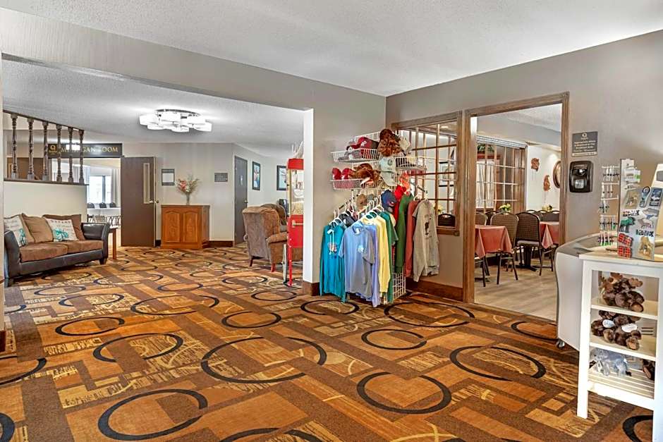 Quality Inn Saint Ignace I-75