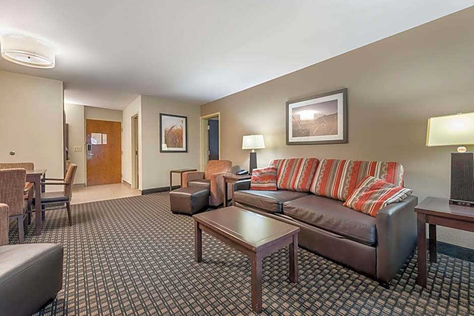 Best Western Plus Ramkota Hotel