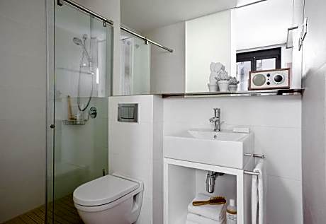 APARTMENT 2 BEDROOMS  2 BATHROOMS CAPACITY 6 PAX