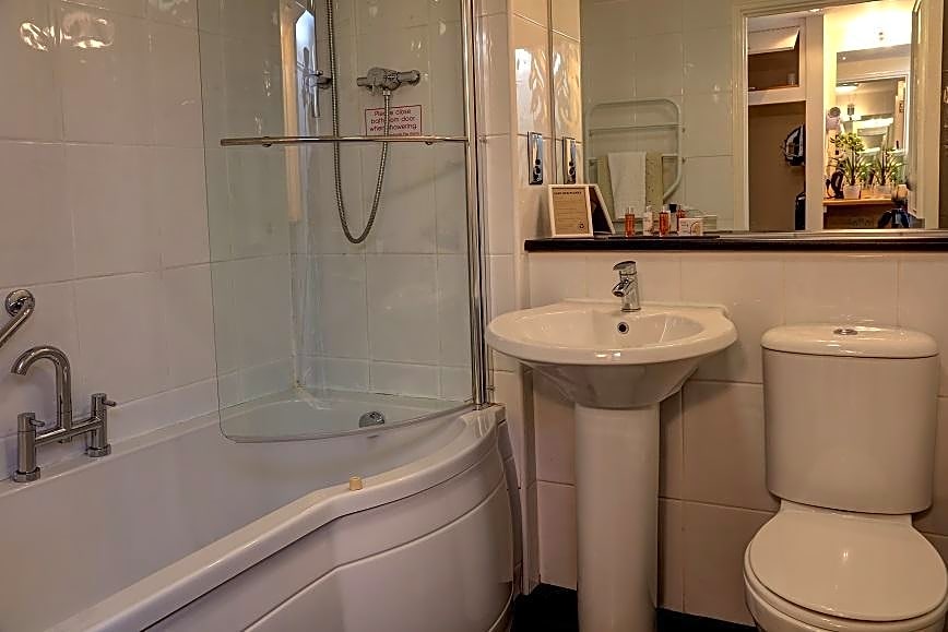 Allerton Court Hotel