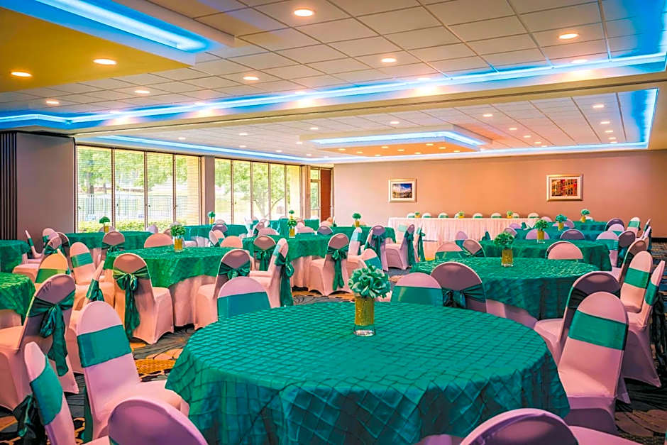 La Quinta Inn & Suites by Wyndham Baltimore South/Glen Burnie