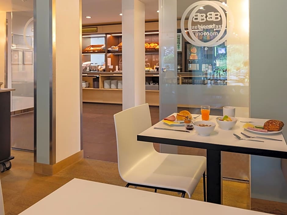 B&B HOTEL Frankfurt-Hahn Airport