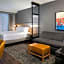 Hyatt Place Boston/Seaport District