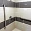 Travelodge by Wyndham Sellersburg / Louisville North