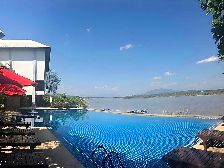 A Hotel Simply