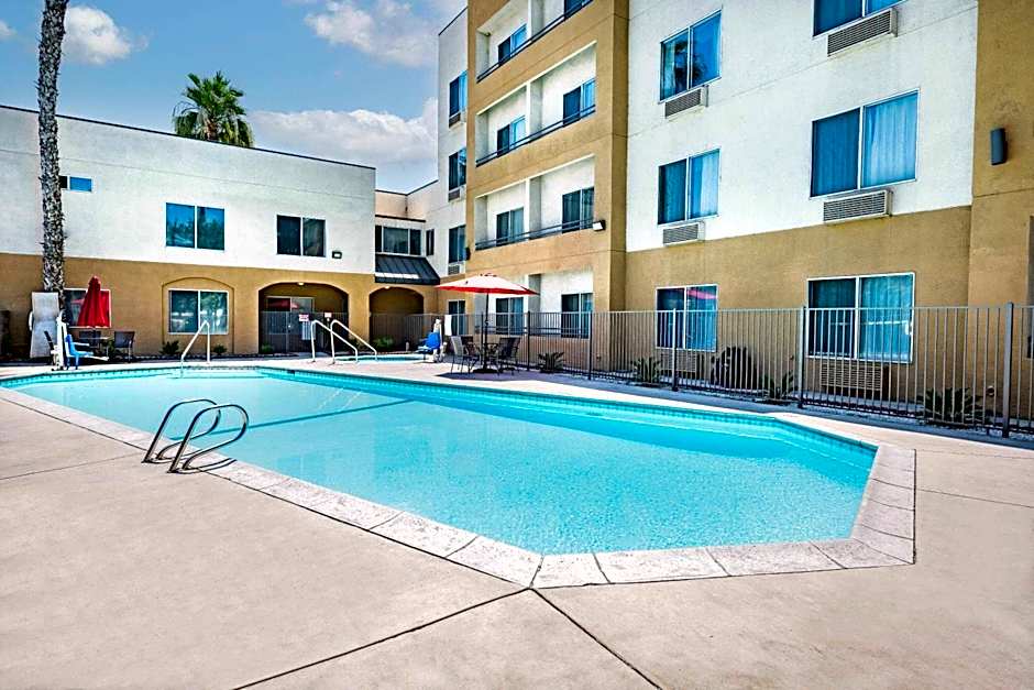 Ramada Limited Bakersfield North