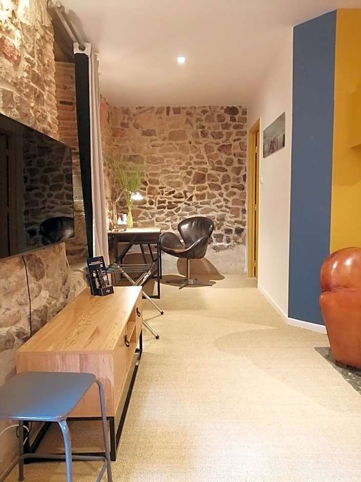 Logis Hôtel et Spa le Savigny