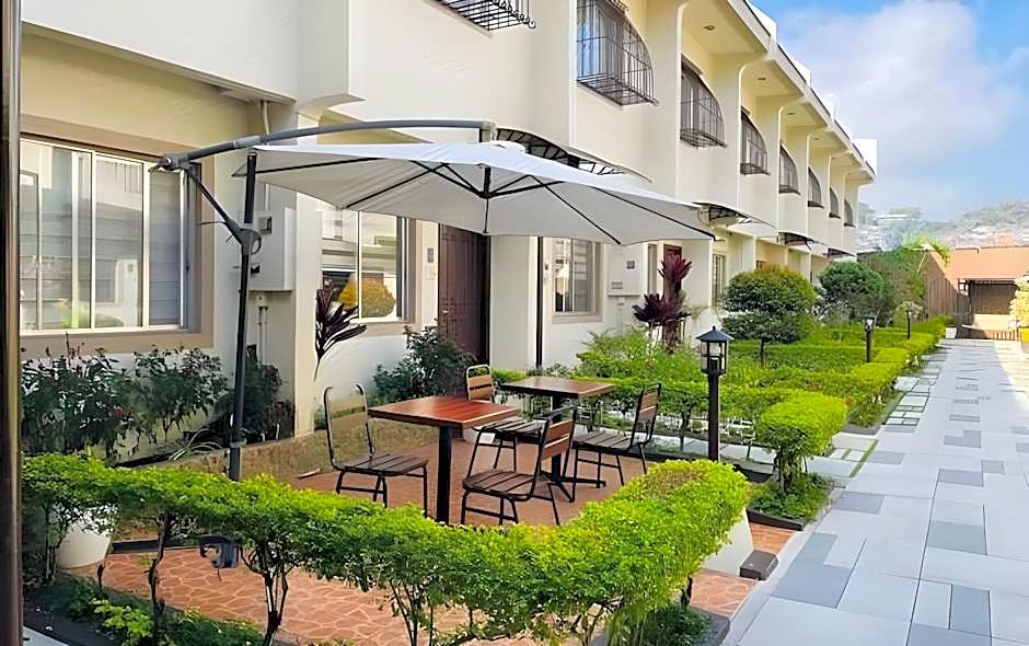 Baguio Holiday Villas