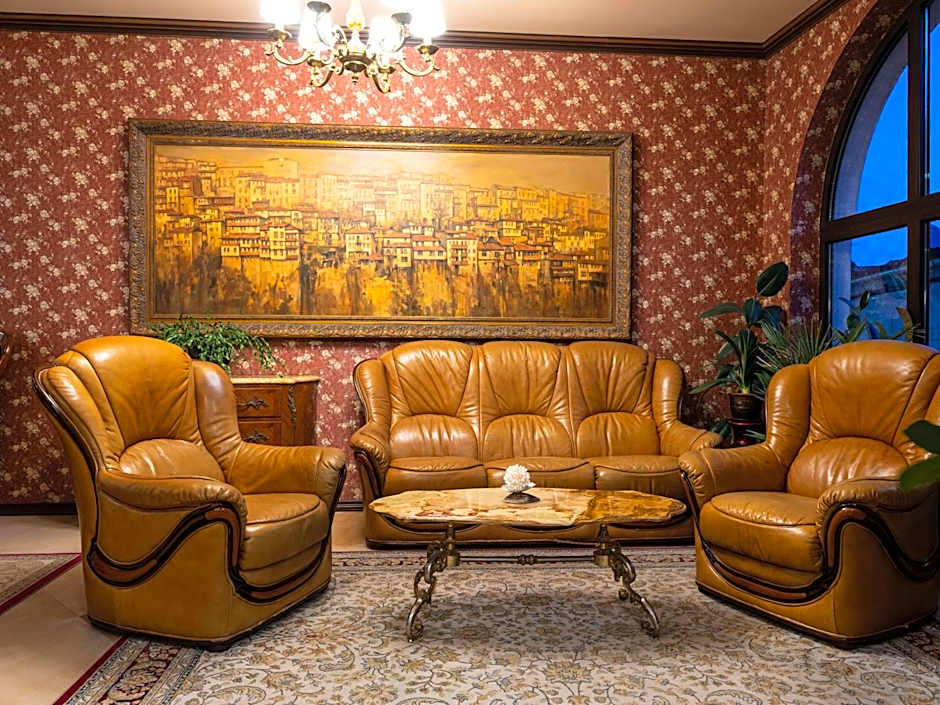 Real Hotel