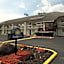 Days Inn by Wyndham Queensbury/Lake George