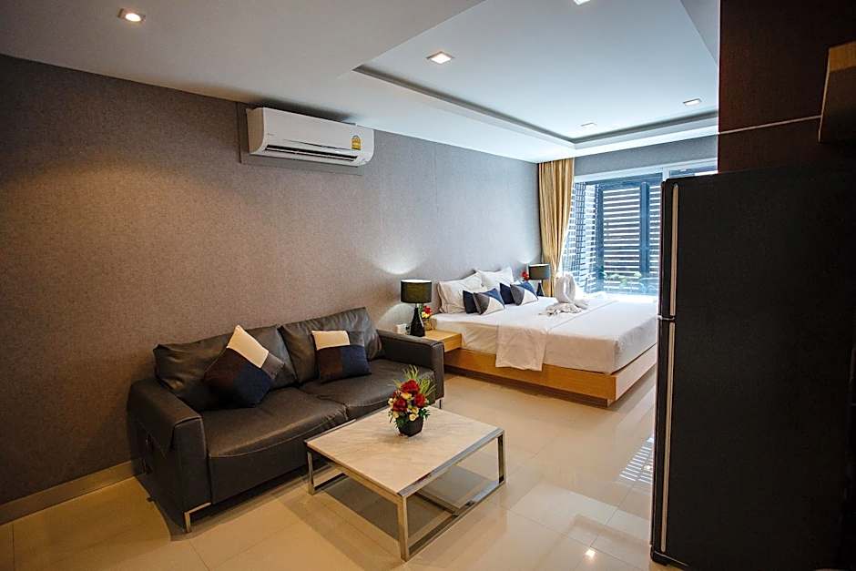 Platinum Hotel and Apartments