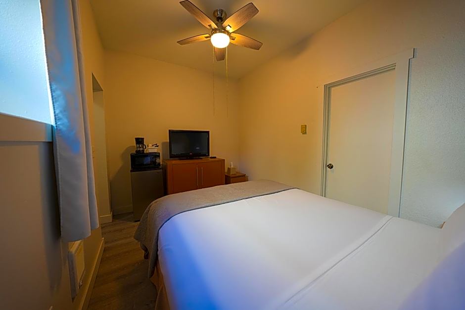 City Centre Motel by OYO