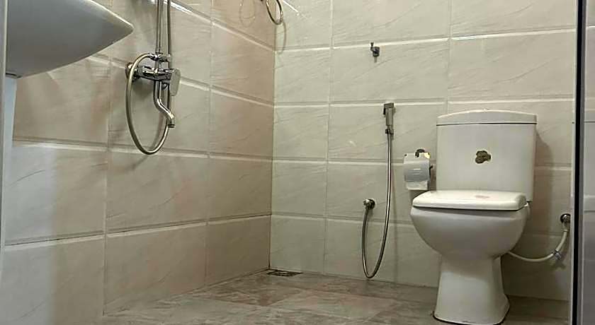 Lahiru Airport Villa