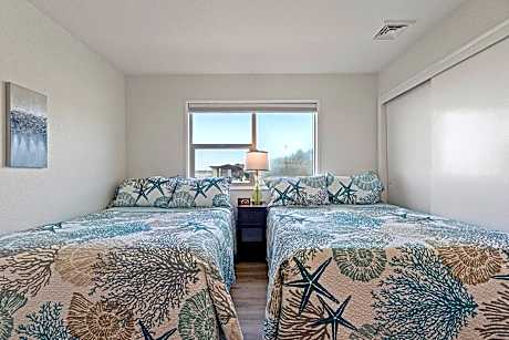 Deluxe Suite with Sea View