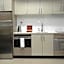 Ratsun Nadi Airport Apartment Hotel