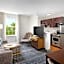 TownePlace Suites by Marriott Manchester-Boston Regional Airport