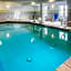 Holiday Inn Express Hotel & Suites Manchester - Airport By IHG