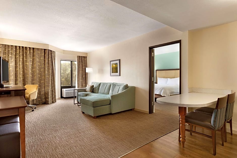 Hampton Inn By Hilton And Suites Tarpon Springs