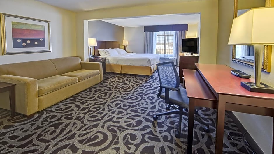 Holiday Inn Express Murfreesboro Central