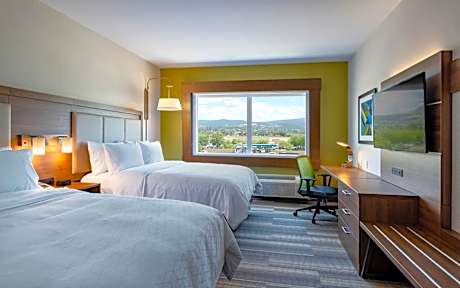 Queen Room with Two Queen Beds - Hearing Accessible/Non-Smoking